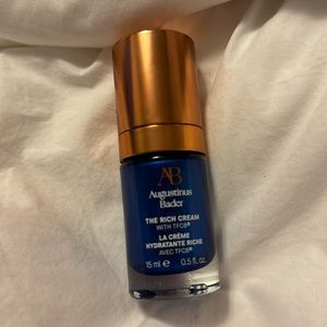 New Augustinus Bader The Rich Cream